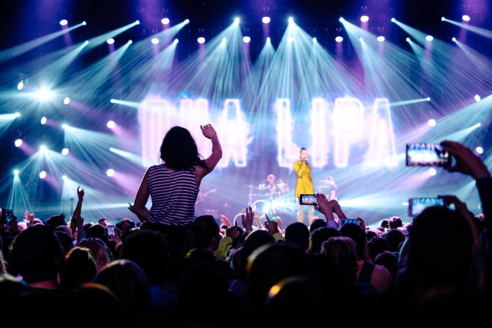 Dua Lipa Hall of Fame