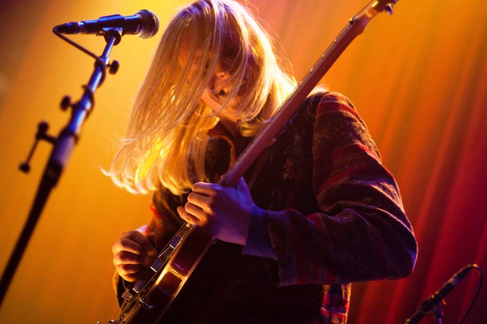 Guitarist Shane Paul Solo Play